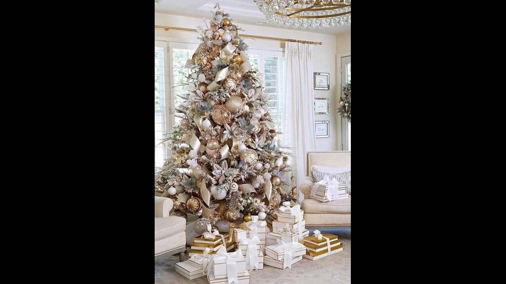 63876ac86371e-albero-di-natale-2020-elegante-706x1024.jpg