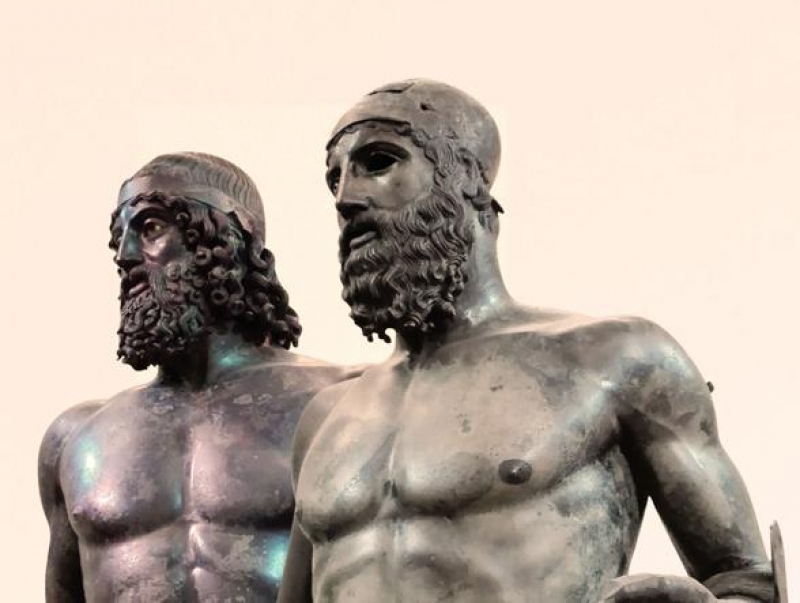 «Readings from Magna Grecia»: το θεατρικό φεστιβάλ αφιερωμένο στην 50ή επέτειο των Riace Bronzes