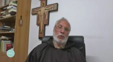 Touch&egrave; - Padre Giuseppe Sinopoli